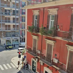 casa-maria-bari-centro.barihotels.org/