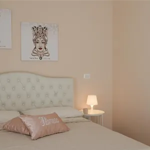graceful-apartment-by-filomena-suite.taorminaitalyhotels.com/